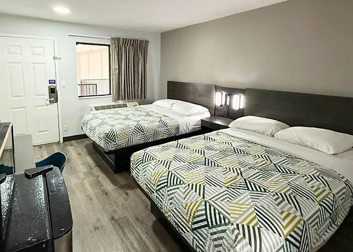 Motel 6-Enfield, Ct - Hartford